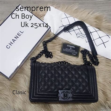 harga chanel boy